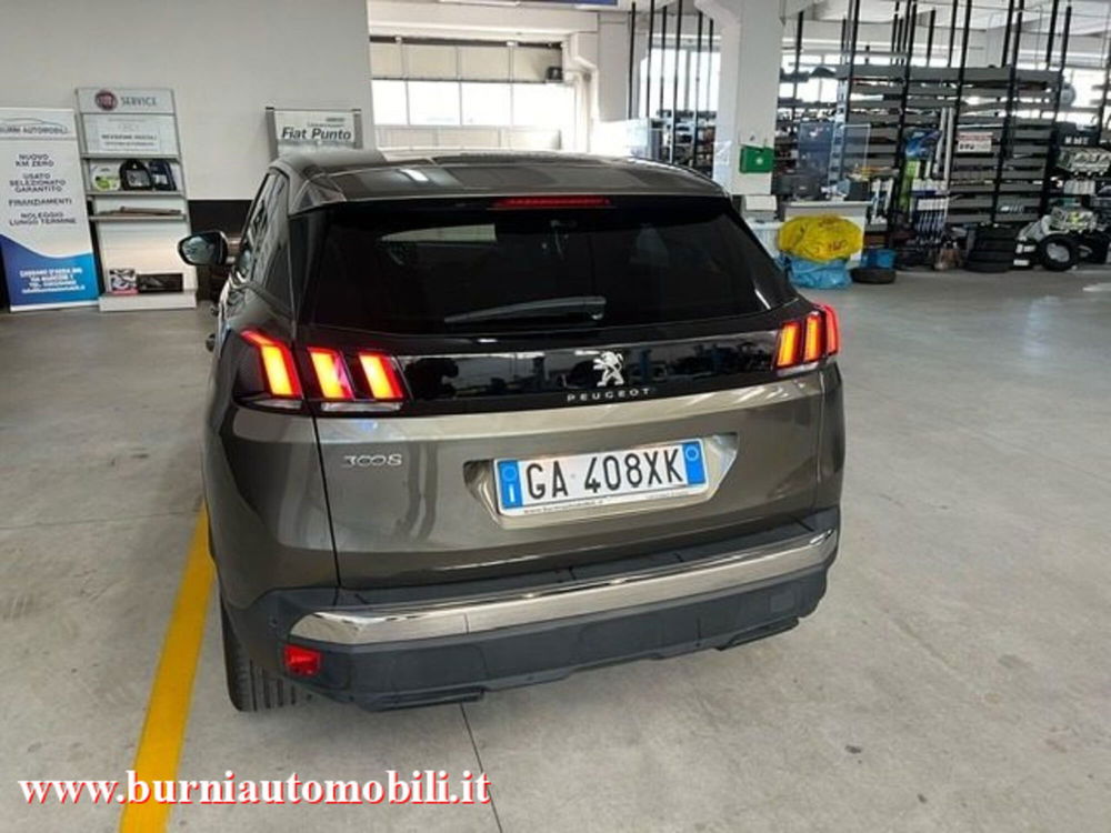 Peugeot 3008 usata a Milano (6)