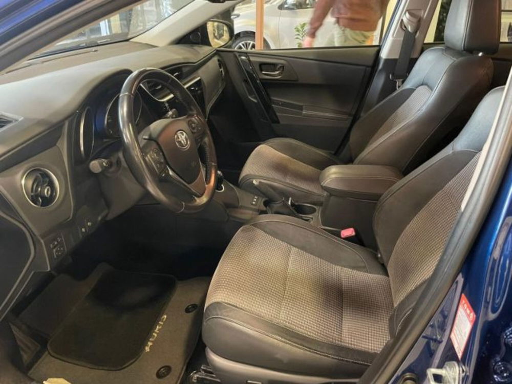 Toyota Auris usata a Sassari (7)