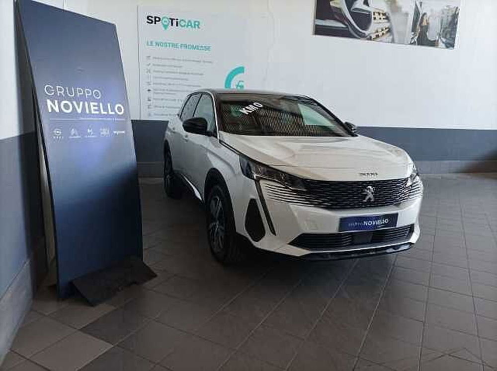 Peugeot 3008 nuova a Salerno (3)