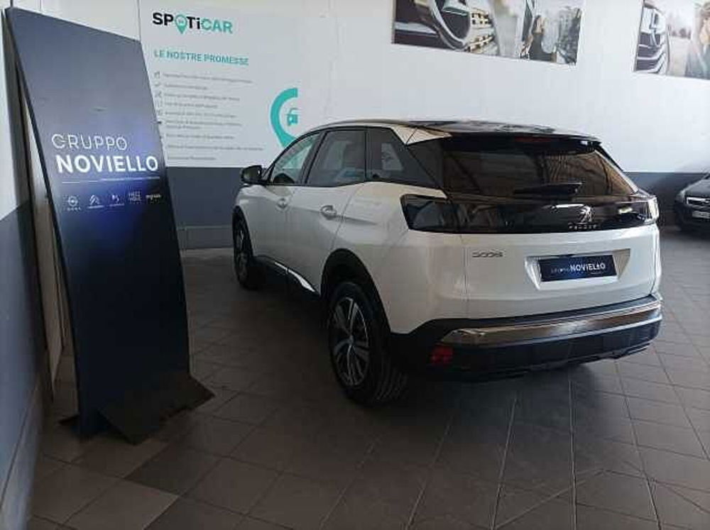 Peugeot 3008 nuova a Salerno (7)