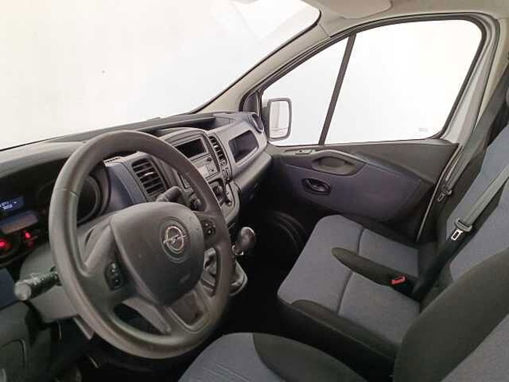 Opel Vivaro Furgone usata a Venezia (10)