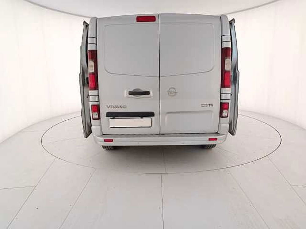 Opel Vivaro Furgone usata a Venezia (7)