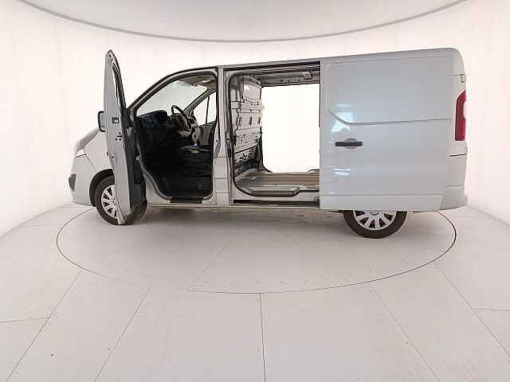 Opel Vivaro Furgone usata a Venezia (8)