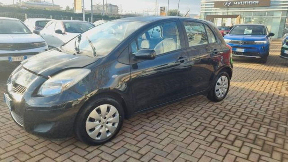 Toyota Yaris usata a Savona (15)