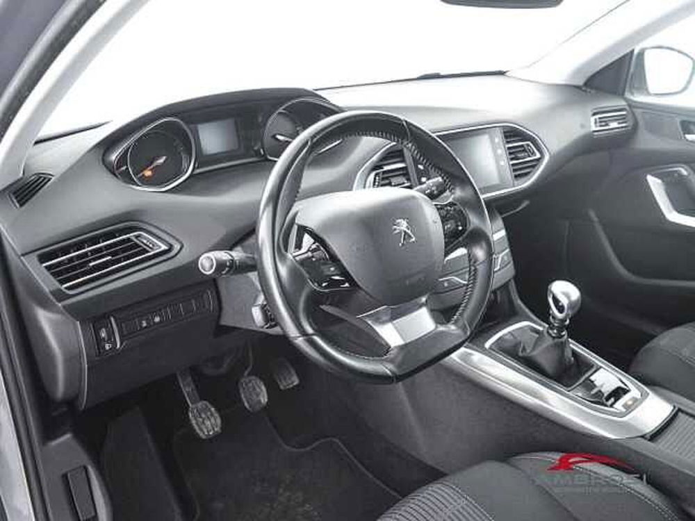 Peugeot 308 SW usata a Viterbo (8)