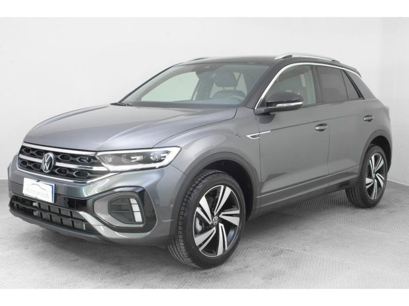 Volkswagen T-Roc 1.5 tsi R-Line nuova a Paruzzaro