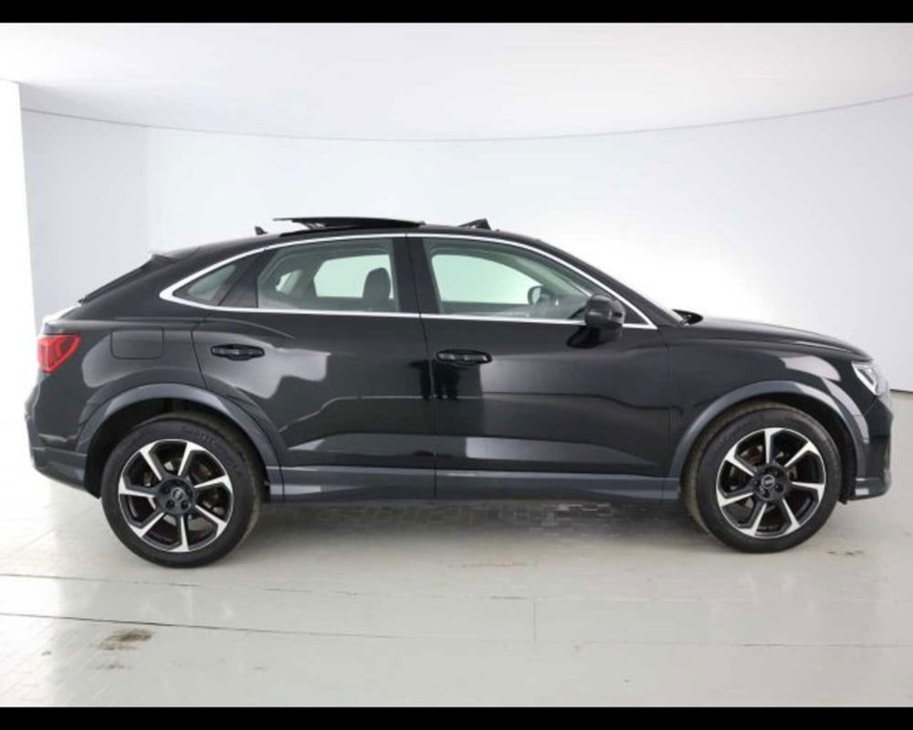 Audi Q3 Sportback usata a Bologna (7)