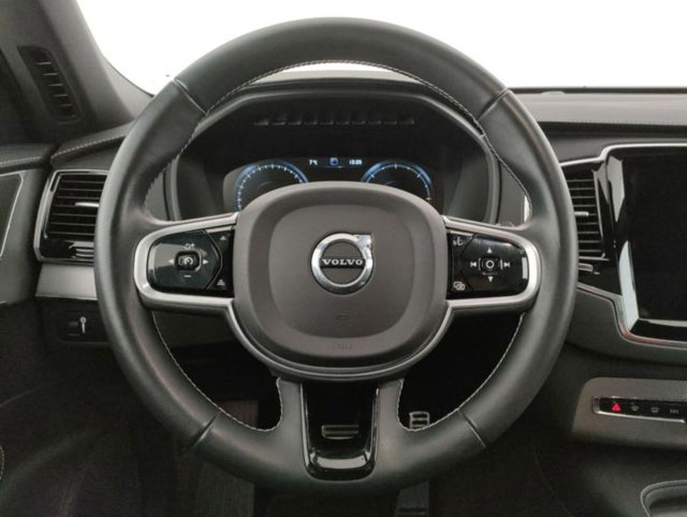 Volvo XC90 usata a Modena (19)