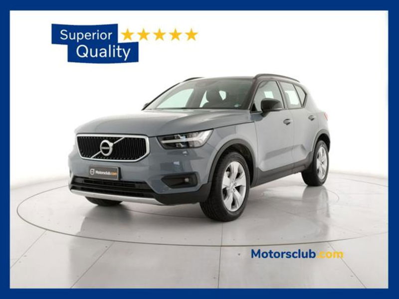 Volvo XC40 D3 Momentum  del 2020 usata a Modena