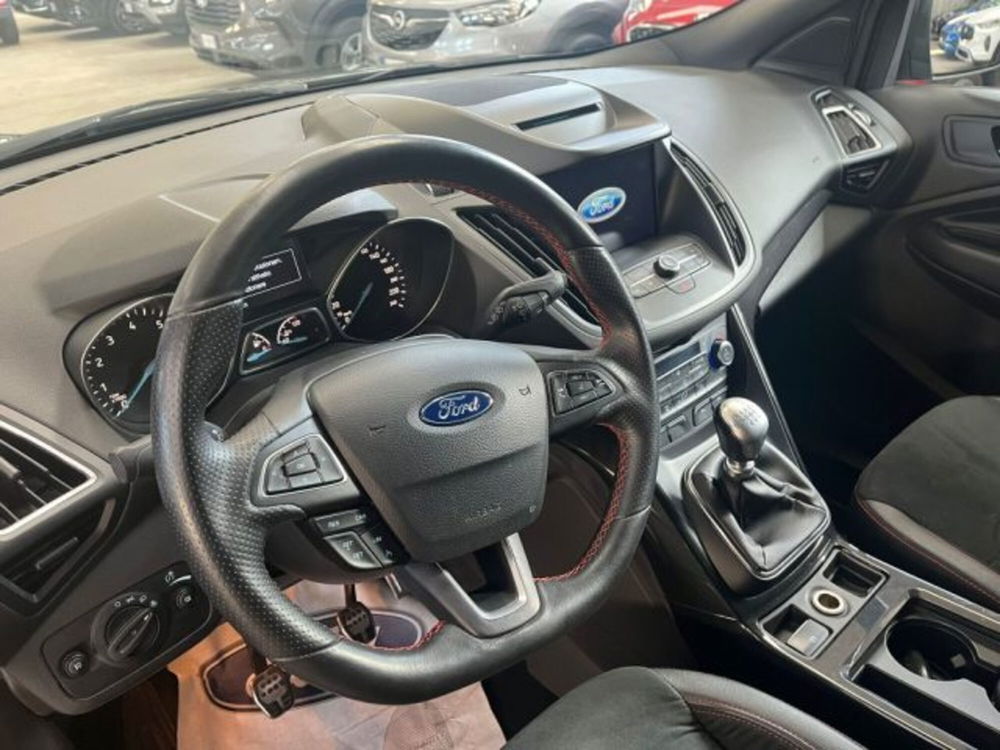 Ford Kuga usata a Lodi (11)