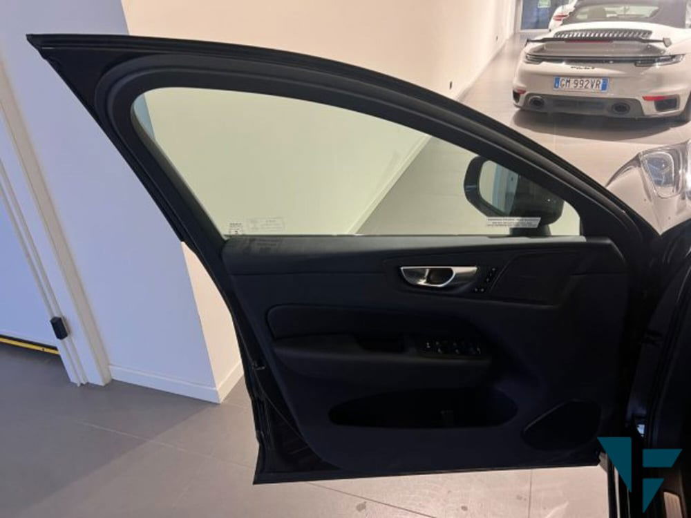 Volvo XC60 usata a Udine (14)