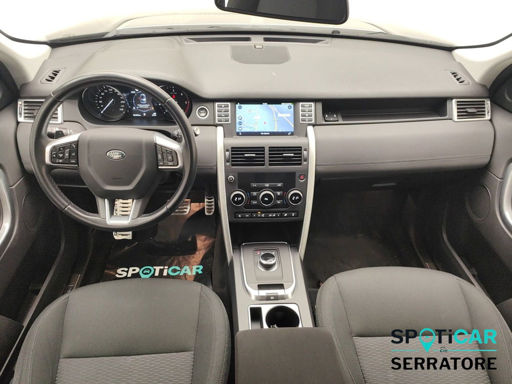 Land Rover Discovery Sport usata a Como (14)