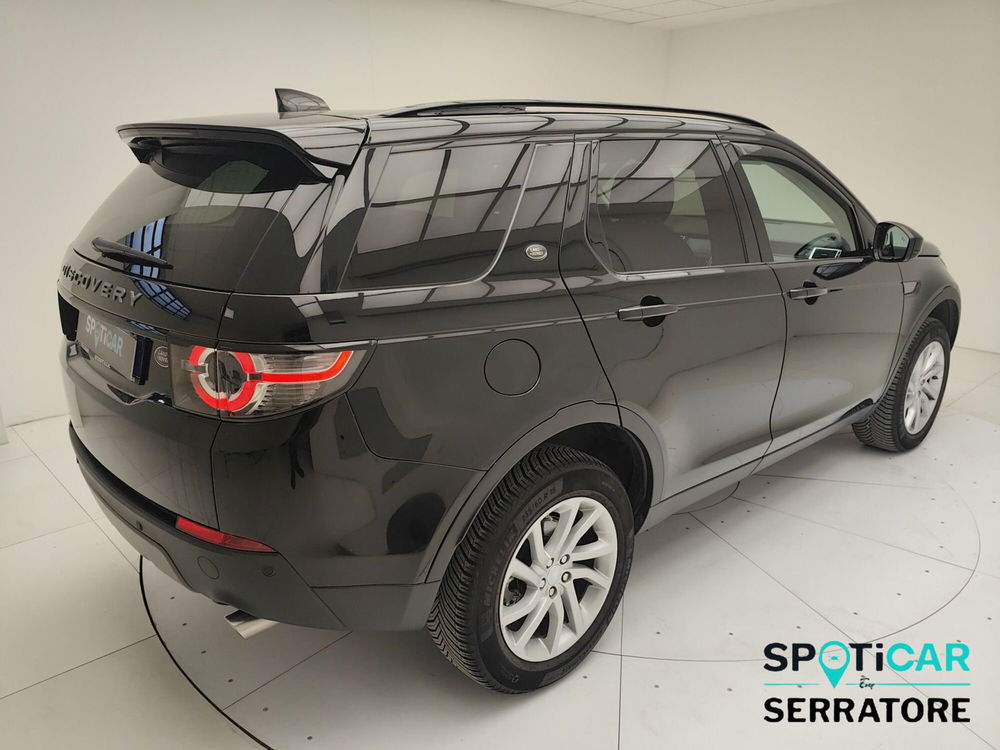 Land Rover Discovery Sport usata a Como (5)