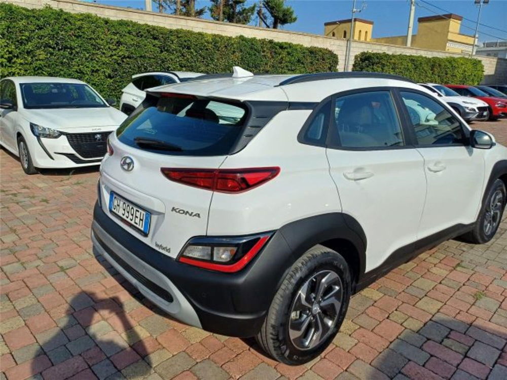 Hyundai Kona usata a Bari (4)