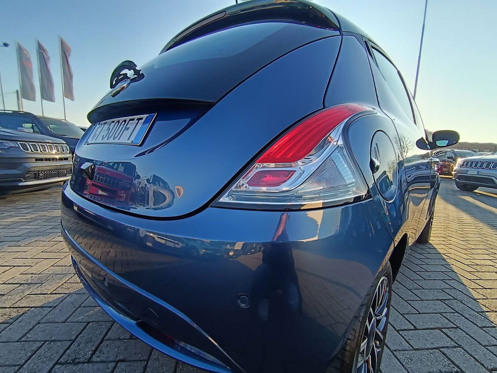 Lancia Ypsilon usata a Alessandria (10)