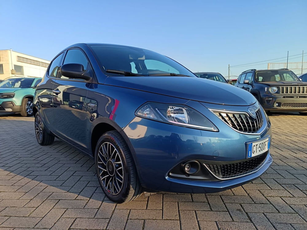 Lancia Ypsilon usata a Alessandria (3)