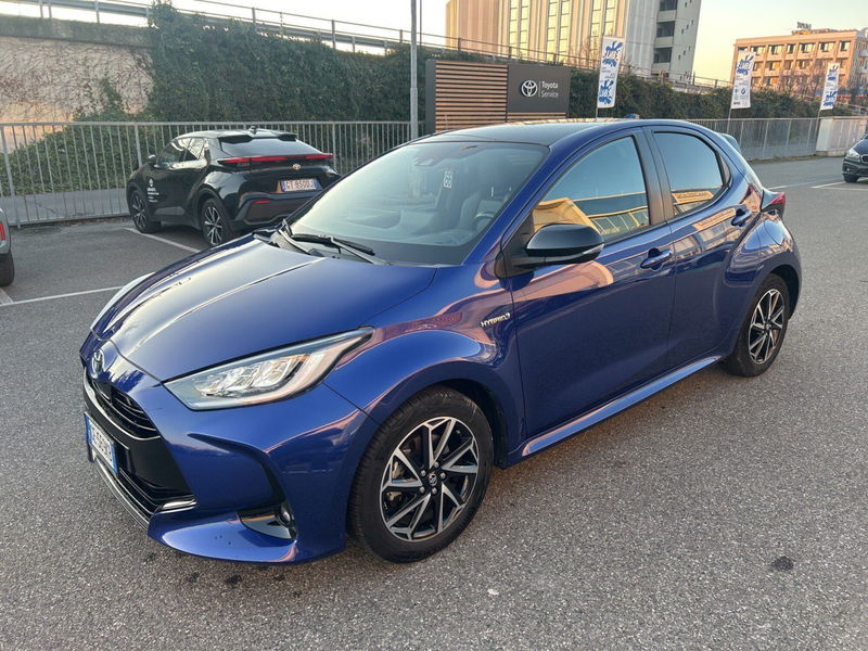 Toyota Yaris 1.5 Hybrid 5 porte Lounge del 2021 usata a Piacenza