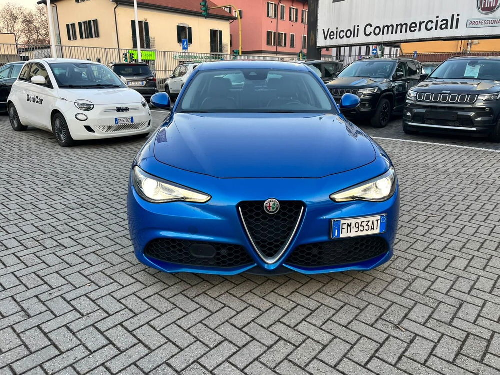 Alfa Romeo Giulia usata a Milano (2)