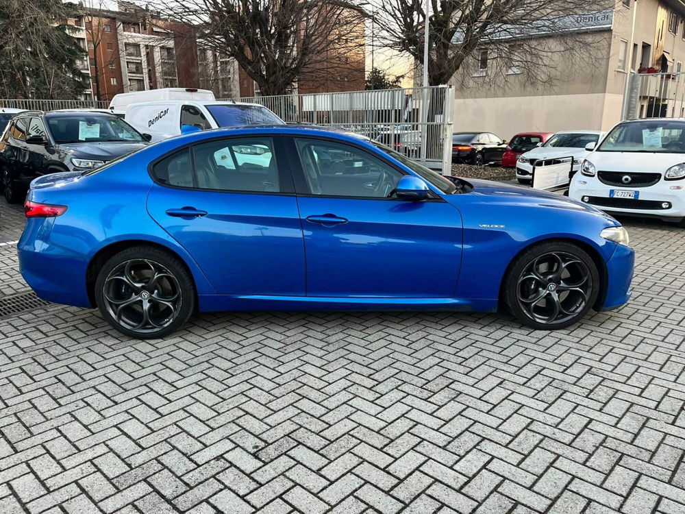 Alfa Romeo Giulia usata a Milano (5)