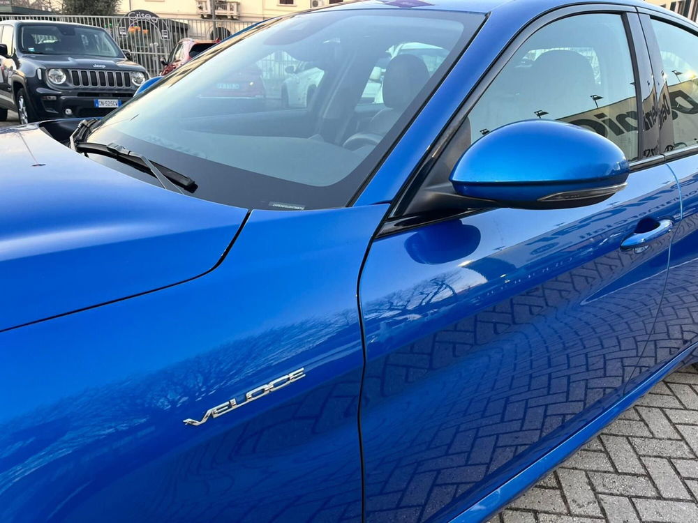 Alfa Romeo Giulia usata a Milano (6)