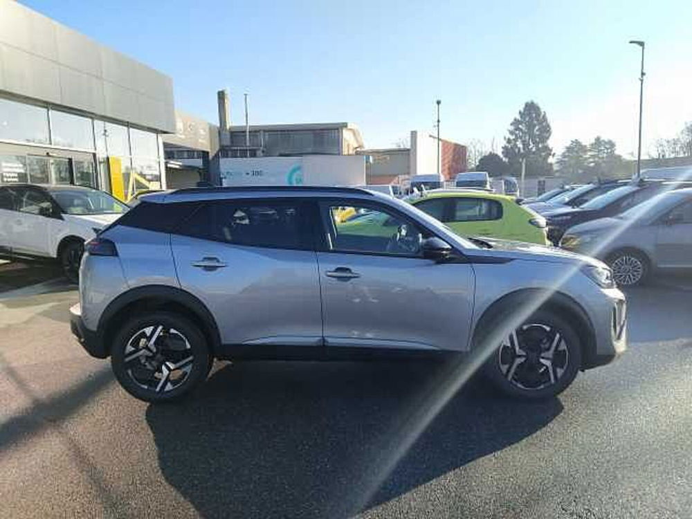 Peugeot 2008 nuova a Milano (4)