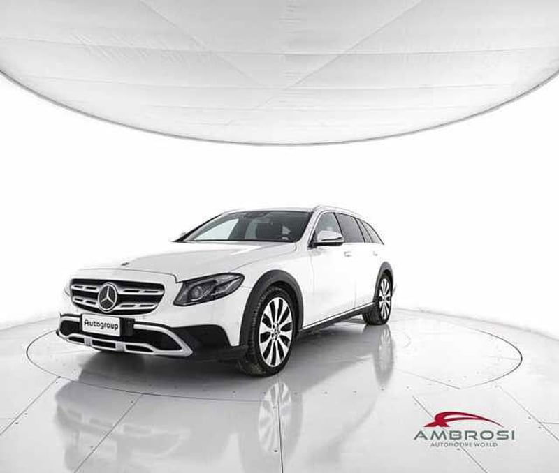 Mercedes-Benz Classe E Station Wagon 220 d 4Matic Auto Premium All-Terrain  del 2018 usata a Corciano