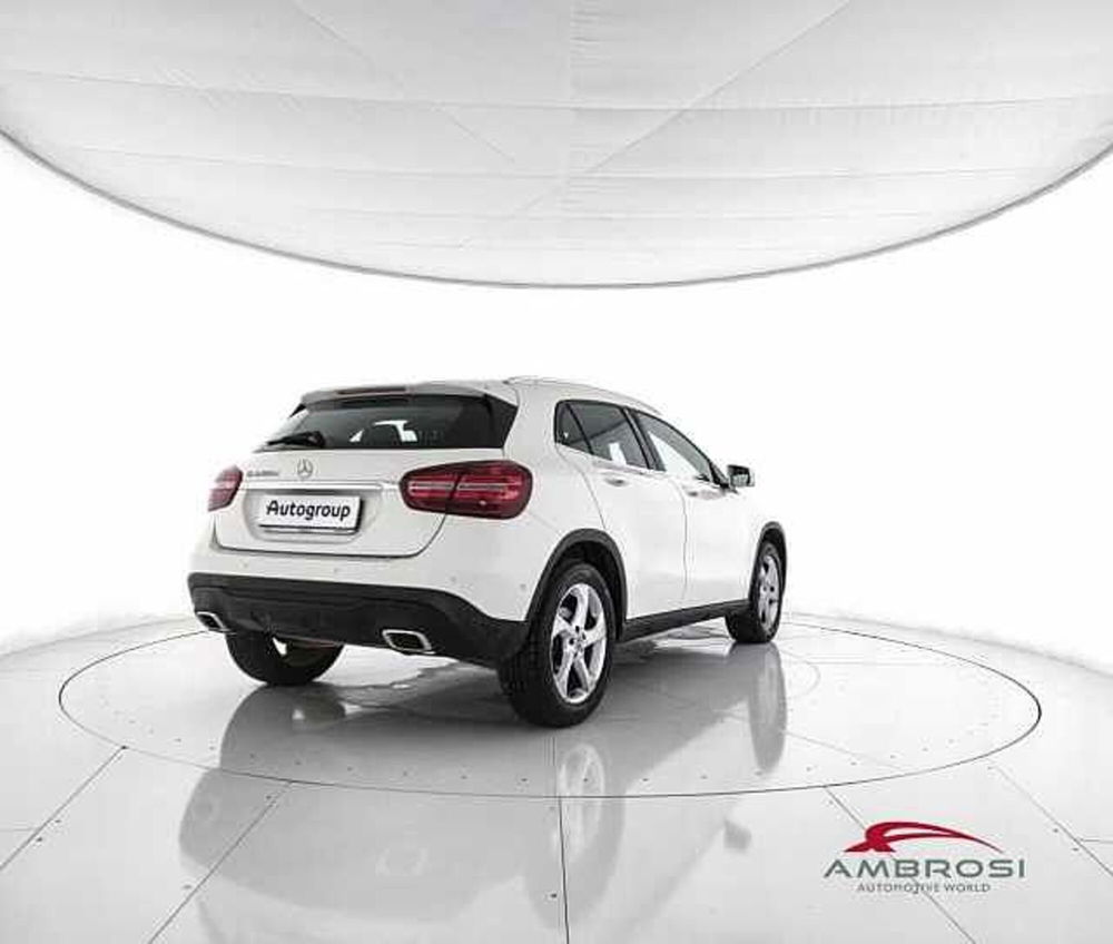 Mercedes-Benz GLA SUV usata a Viterbo (3)