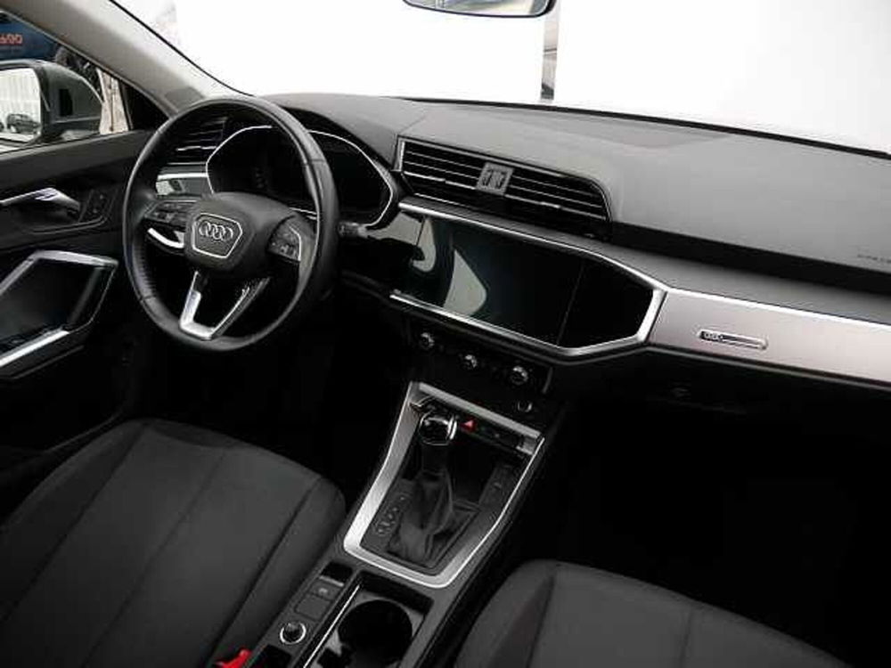 Audi Q3 Sportback usata a Varese (9)