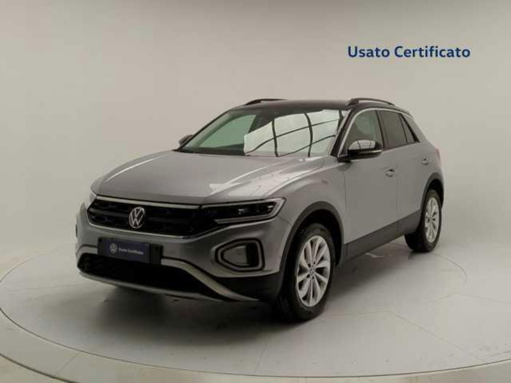 Volkswagen T-Roc nuova a Avellino (3)