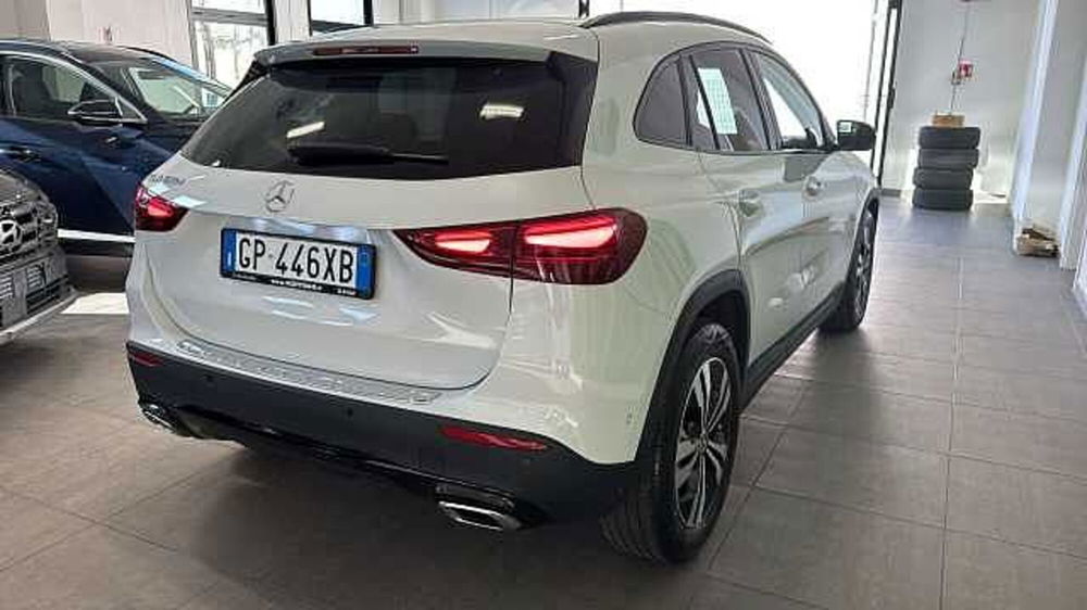 Mercedes-Benz GLA SUV usata a Firenze (7)