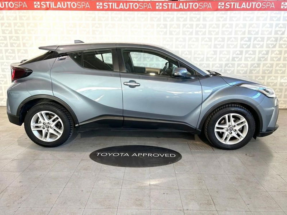 Toyota Toyota C-HR usata a Prato (5)