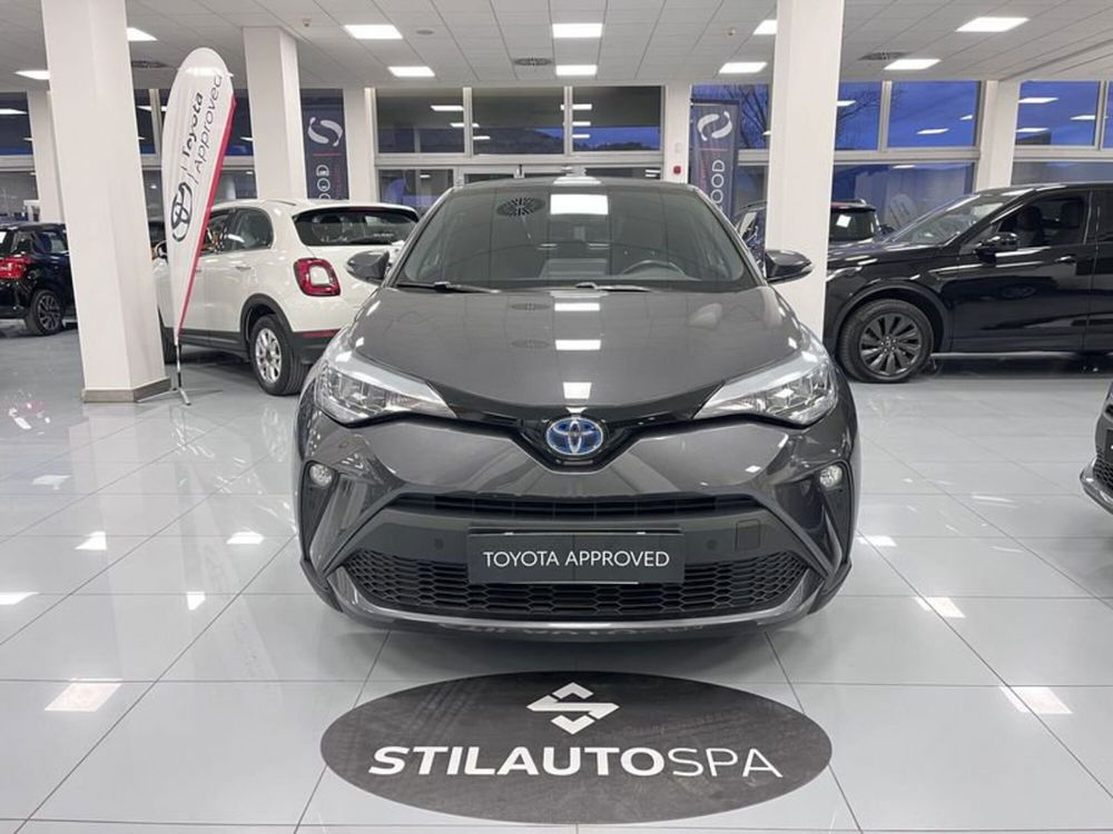 Toyota Toyota C-HR usata a Prato (2)