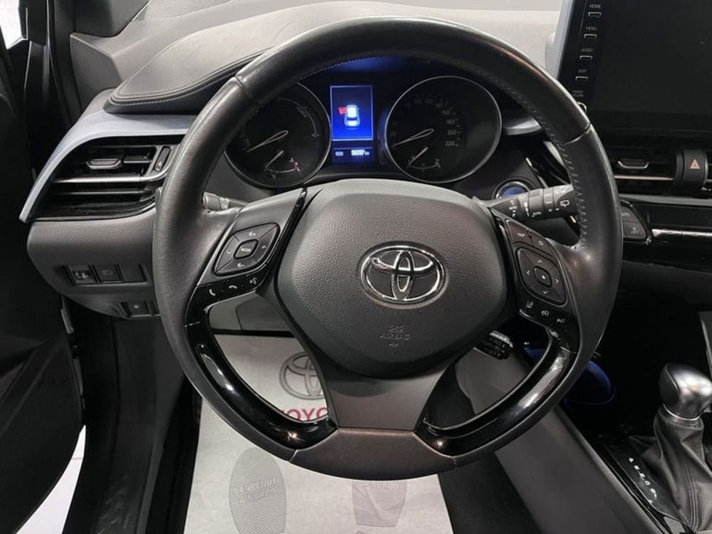 Toyota Toyota C-HR usata a Prato (9)