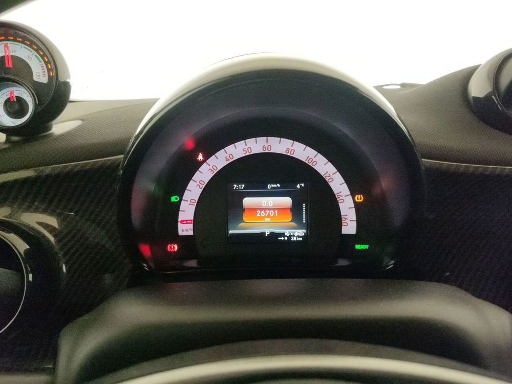 smart Fortwo usata a Genova (14)