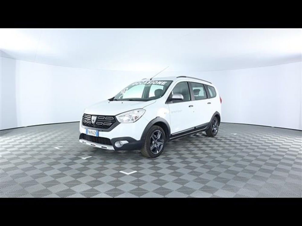 Dacia Lodgy usata a Piacenza