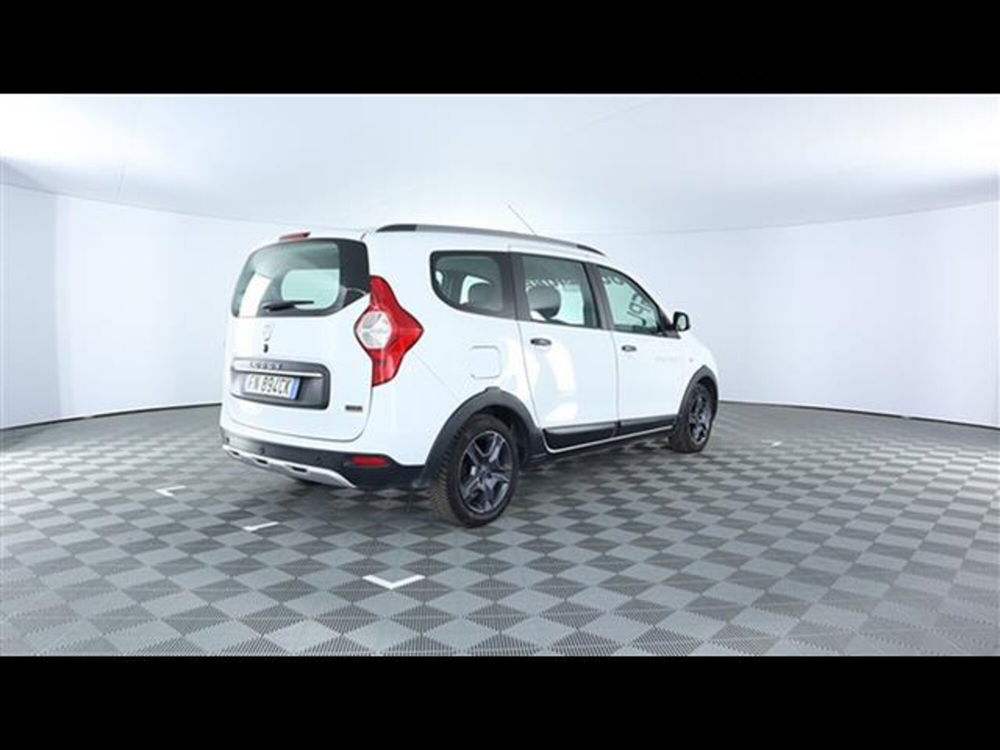 Dacia Lodgy usata a Piacenza (9)