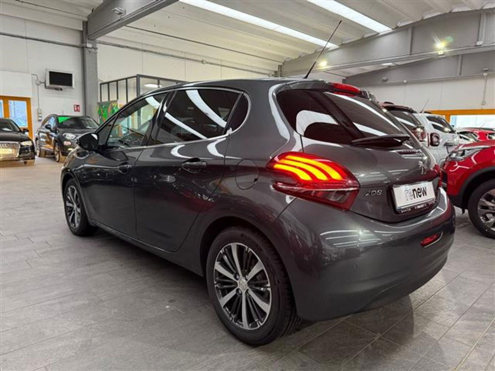 Peugeot 208 usata a Cremona (3)