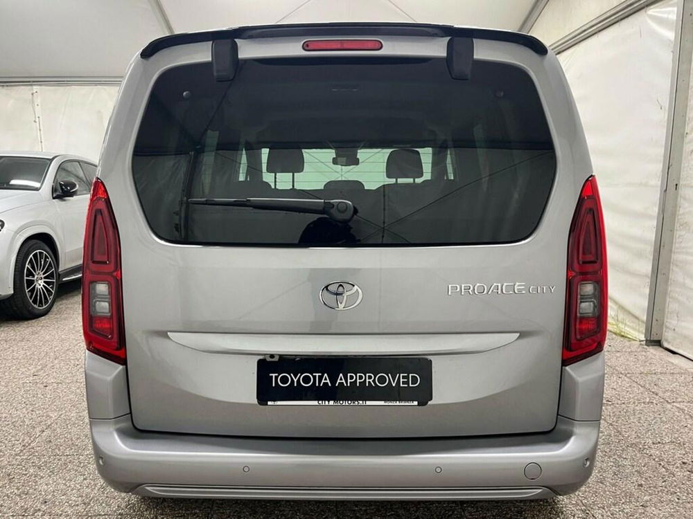 Toyota Proace City Verso nuova a Monza e Brianza (5)