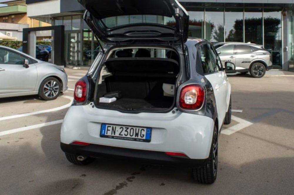 smart forfour usata a Latina (7)