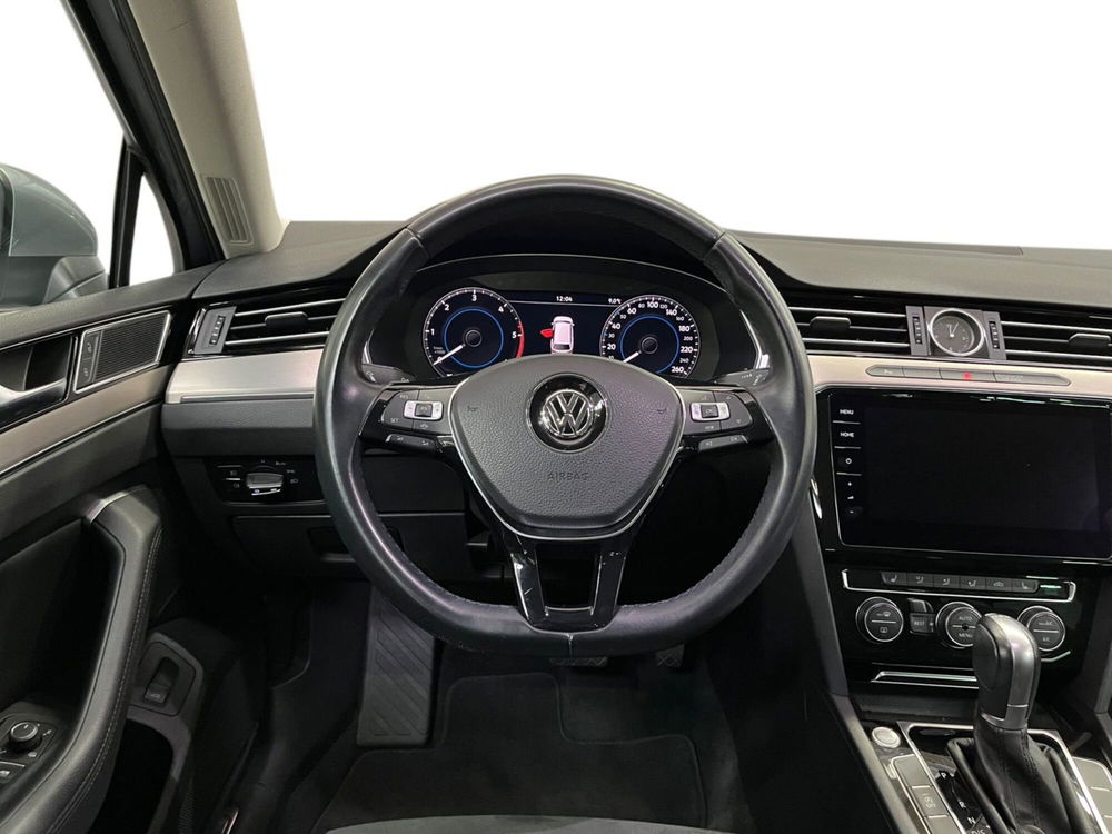 Volkswagen Passat Variant usata a Modena (12)