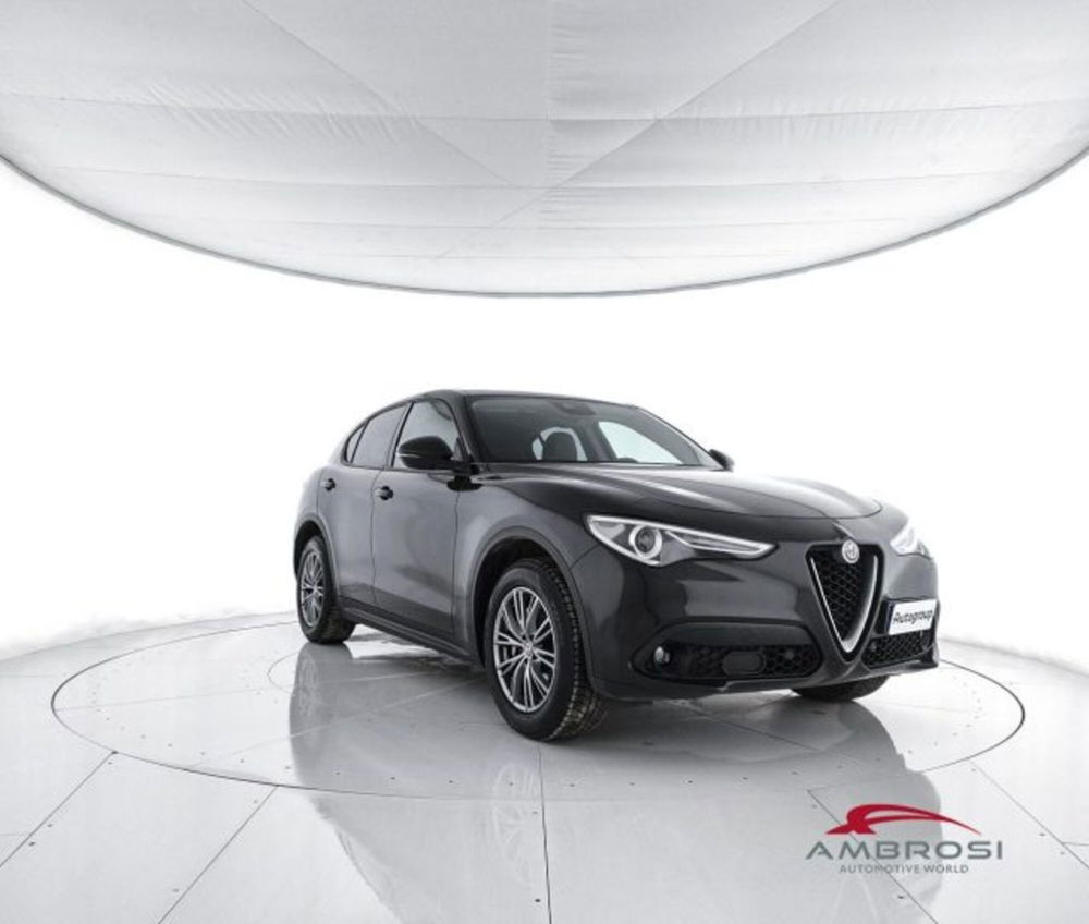 Alfa Romeo Stelvio usata a Perugia (2)