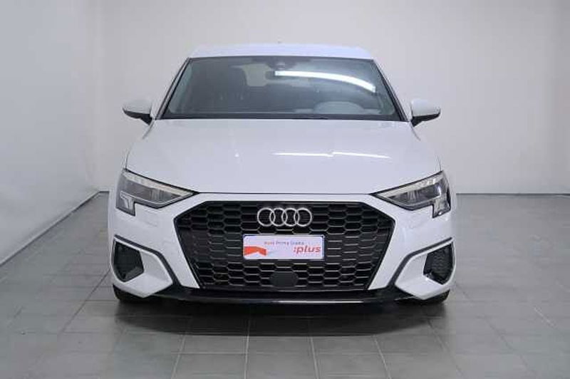 Audi A3 Sportback 1.4 TFSI COD ultra S tronic Business del 2021 usata a Pianopoli