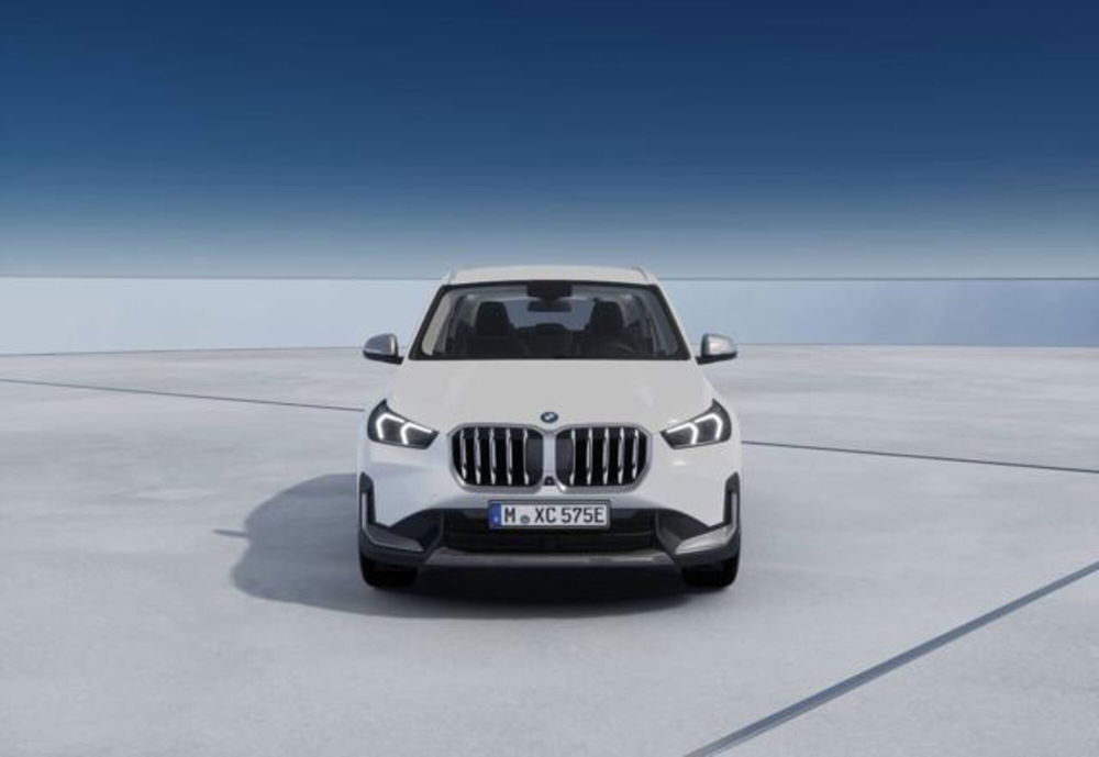 BMW X1 nuova a Modena (3)