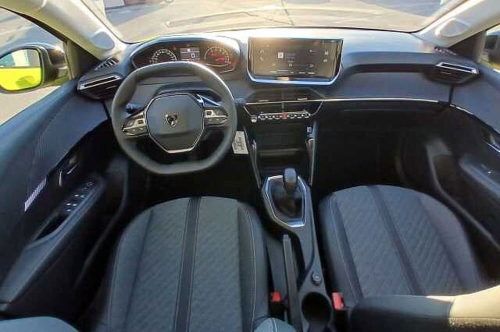 Peugeot 208 nuova a Treviso (8)