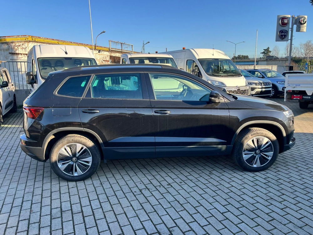 Skoda Karoq usata a Milano (5)