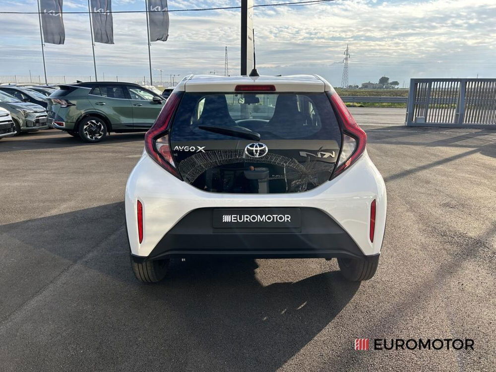 Toyota Aygo X usata a Bari (6)