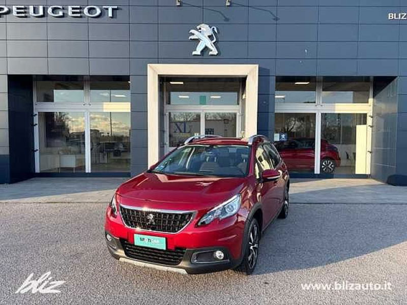 Peugeot 2008 1.2 puretech Allure s&amp;s 130cv eat8 del 2019 usata a Bordano