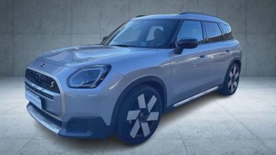 MINI Mini Countryman SE Favoured all4 del 2024 usata a Verona