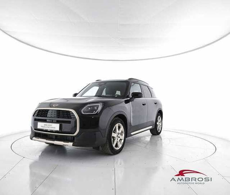 MINI Mini Countryman 1.5 48V C Favoured auto nuova a Viterbo