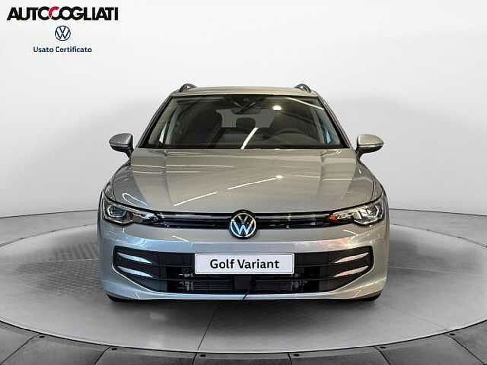 Volkswagen Golf Variant nuova a Lecco (2)